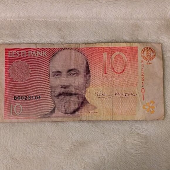 O2 1994 ESTONIAN 10 KROONI Banknote - Picture 1 of 2